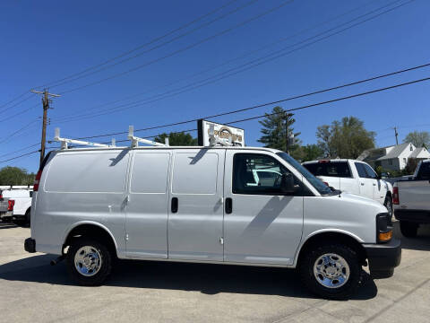 2017 Chevrolet Express 2500