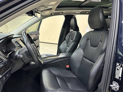 2019 Volvo XC90 T5 Momentum