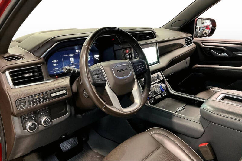 2022 GMC Yukon XL Denali