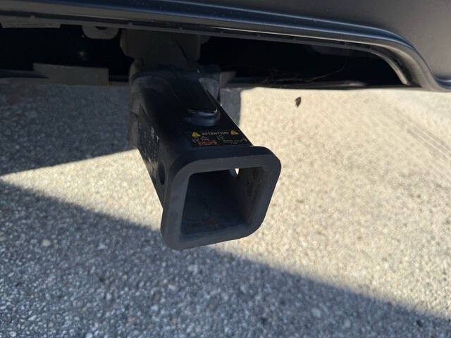 2022 Tesla Model X 19