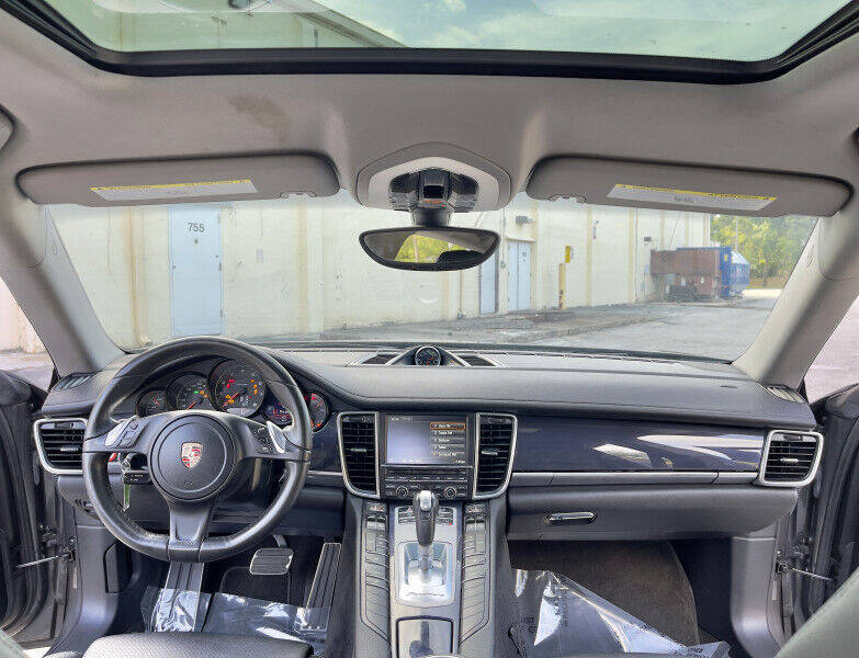 2014 Porsche Panamera  - $29,995