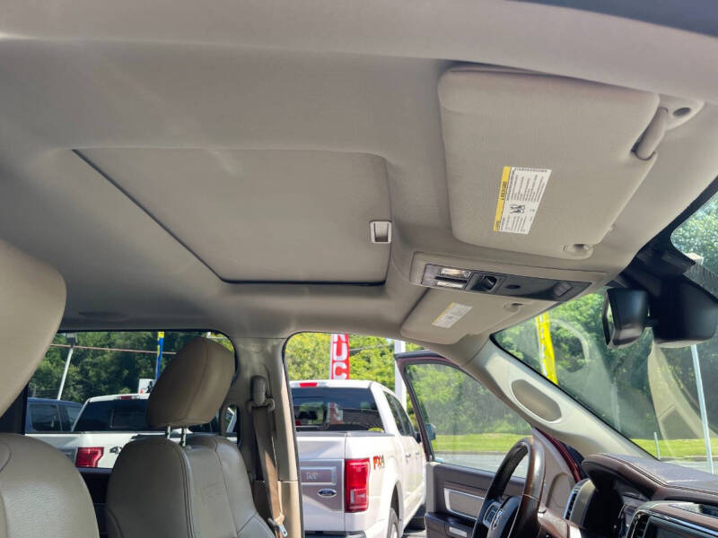 2016 RAM 1500 Laramie