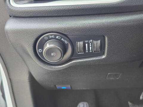 2024 Chrysler Pacifica Touring