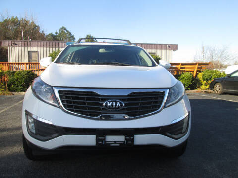 2013 Kia Sportage for sale at Olde Mill Motors in Angier NC