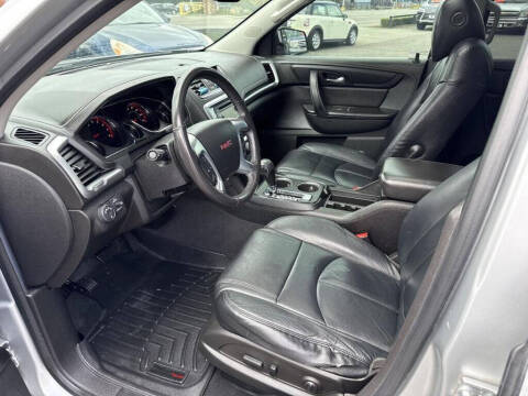 2015 GMC Acadia SLE-2