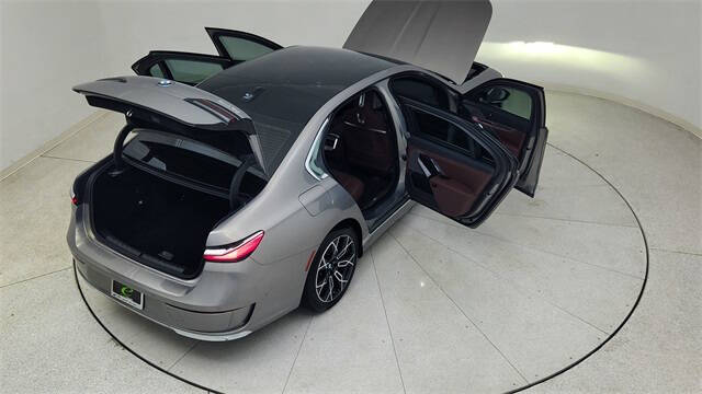 2025 BMW i7 eDrive50