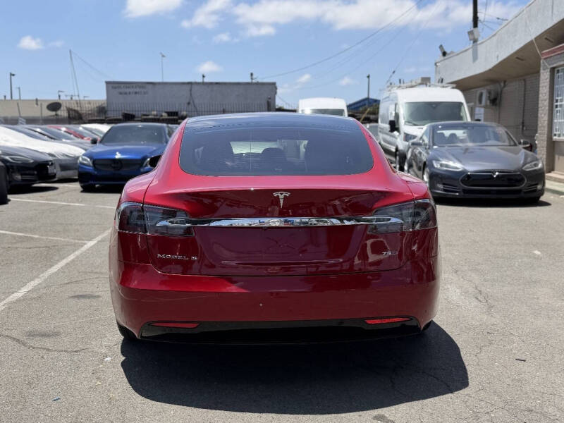 2016 Tesla Model S 75D