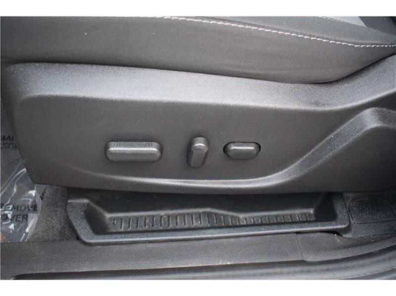 2017 Ford C-MAX Hybrid SE