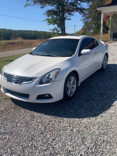 2010 Nissan Altima for sale at Judy's Cars in Lenoir NC