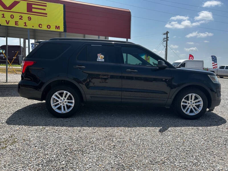 2016 Ford Explorer