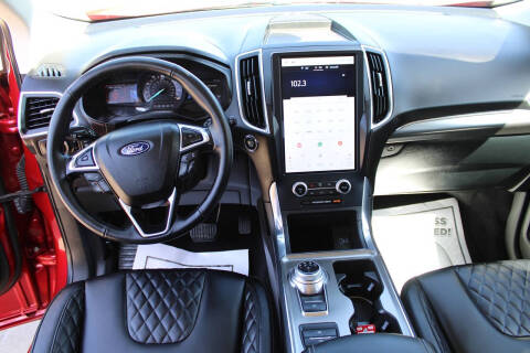 2023 Ford Edge Titanium