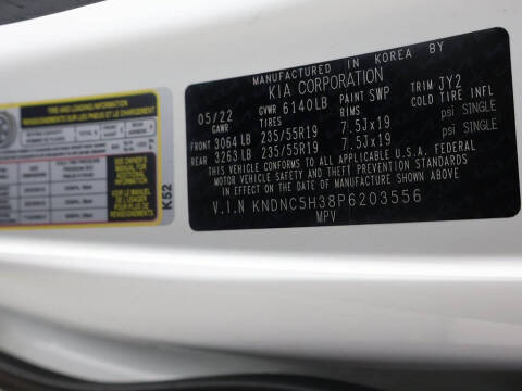 2023 Kia Carnival EX