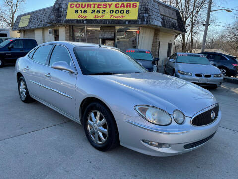2005 Buick LaCrosse for sale at Courtesy Cars in Independence MO