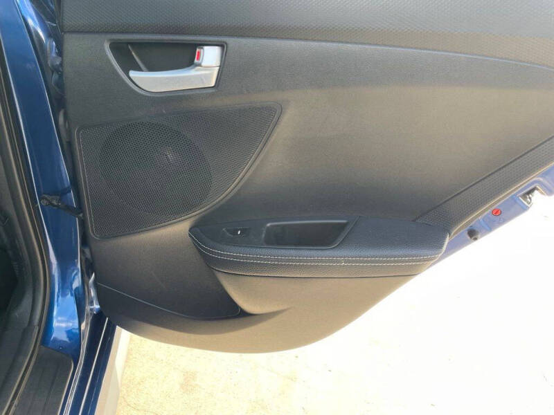2017 Hyundai Veloster