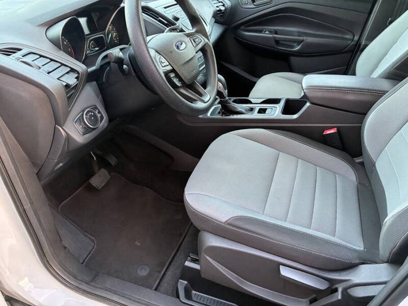 2017 Ford Escape S