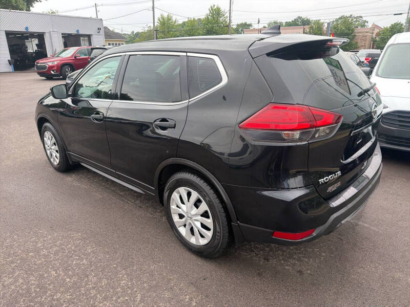 2017 Nissan Rogue S