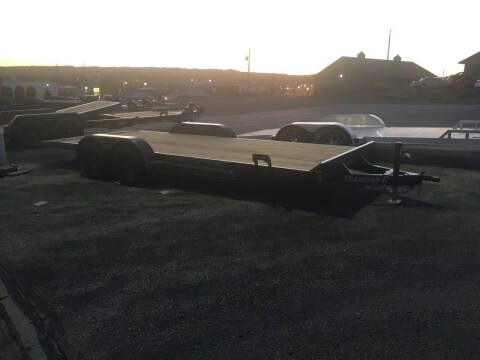 2020 Diamond C CARHAULER