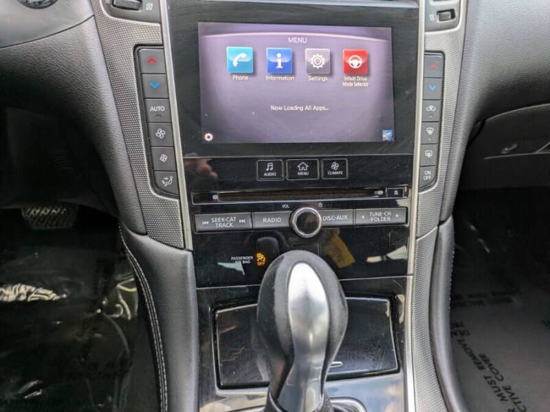 2017 Infiniti Q50 2.0T Premium