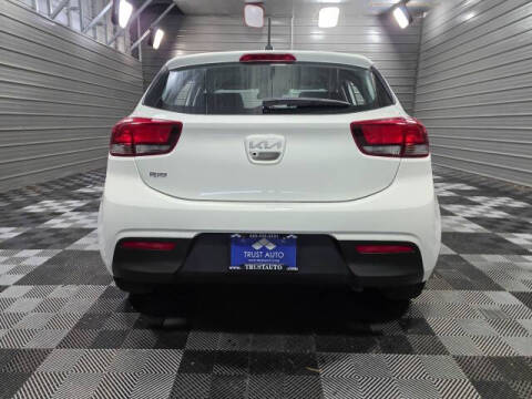 2023 Kia Rio 5-Door S