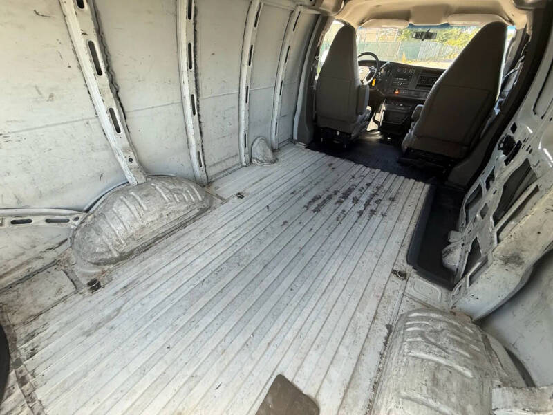 2016 Chevrolet Express 2500