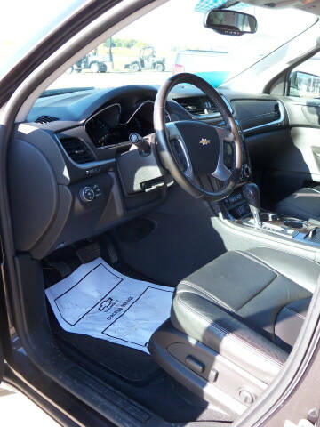 2017 Chevrolet Traverse LT