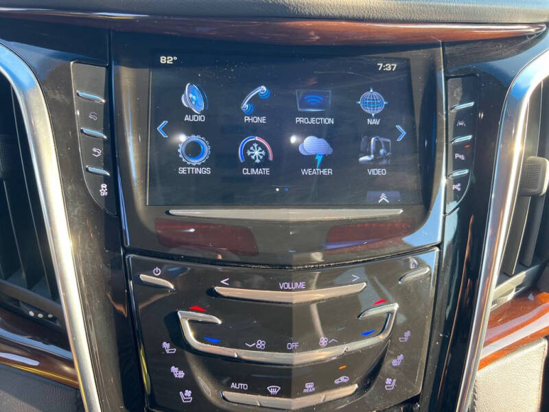 2017 Cadillac Escalade Premium Luxury