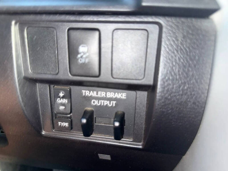 2016 Toyota Tundra SR5