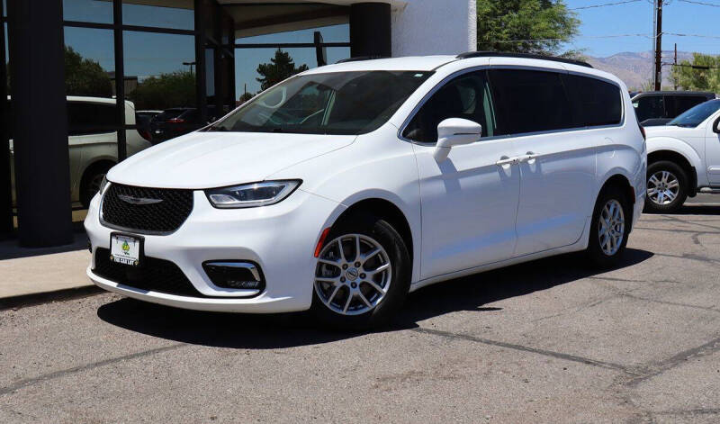 2022 Chrysler Pacifica Touring L