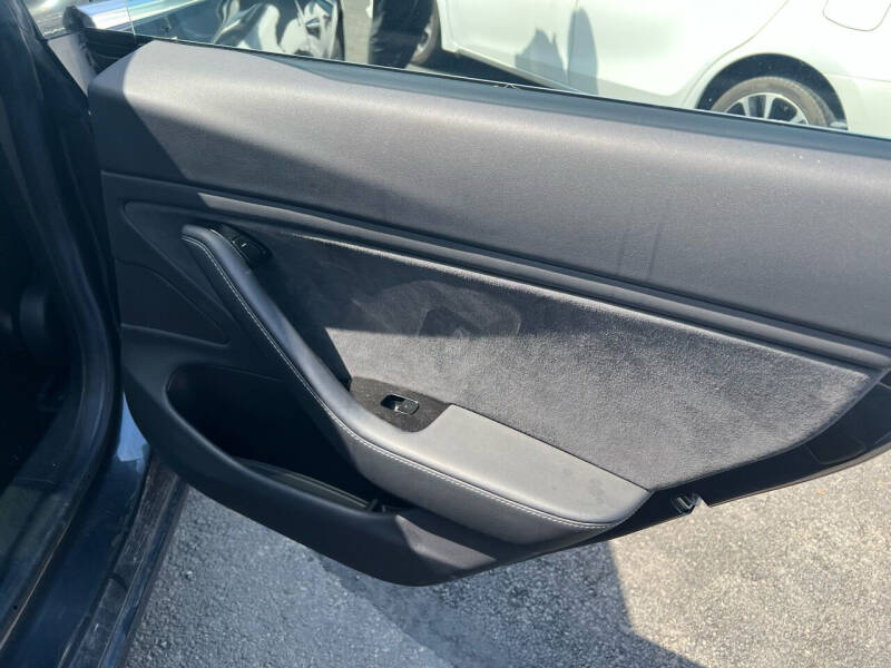 2017 Tesla Model 3 Long Range