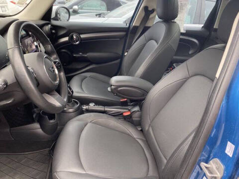 2024 MINI Hardtop 4 Door Cooper