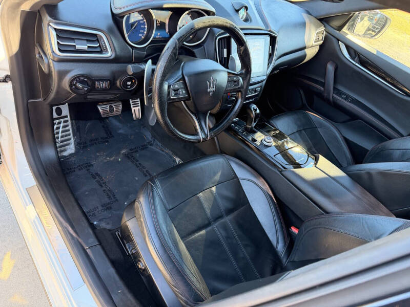 2017 Maserati Ghibli S