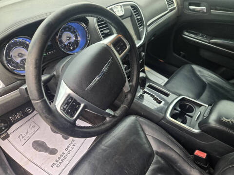 2011 Chrysler 300 Limited