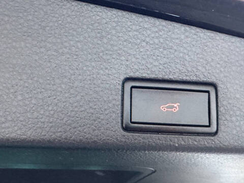 2014 Volkswagen Touareg V6 R-Line