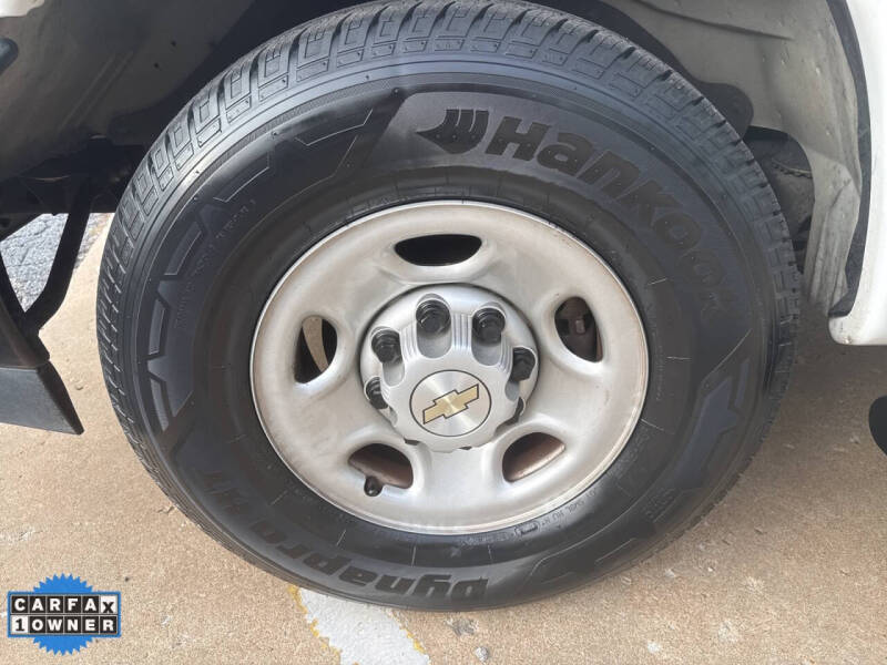 2022 Chevrolet Express LS 3500