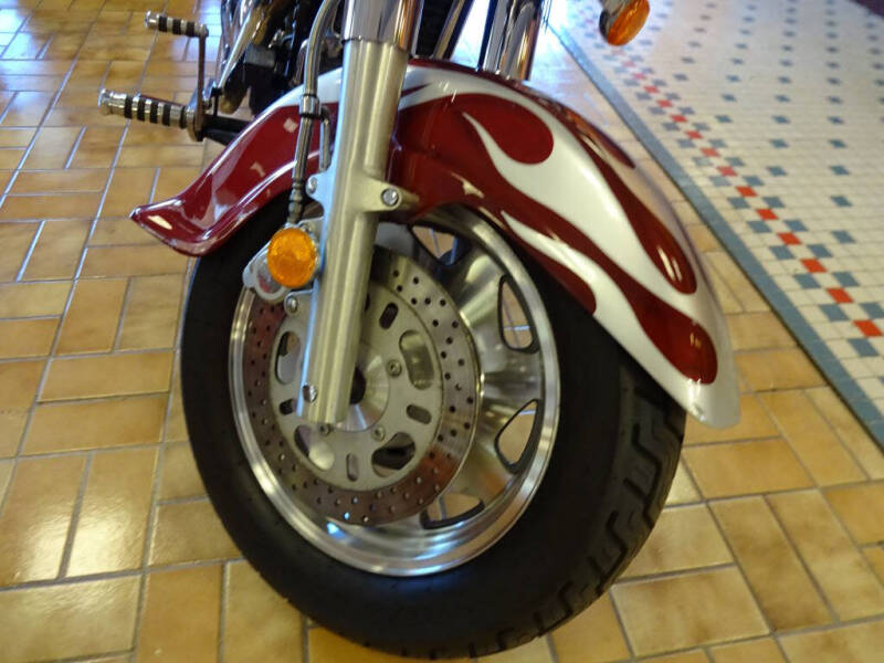 1999 Suzuki Intruder