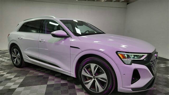 2024 Audi Q8 e-tron quattro Premium Plus