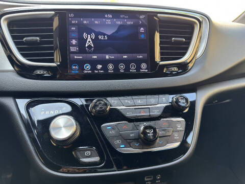 2020 Chrysler Pacifica Touring