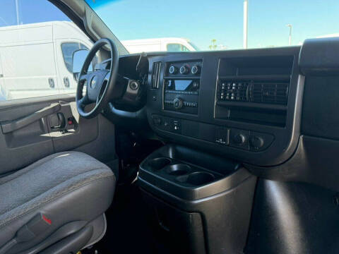 2016 Chevrolet Express 2500