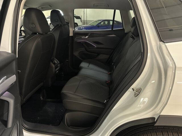 2025 Volkswagen Tiguan SE 4Motion