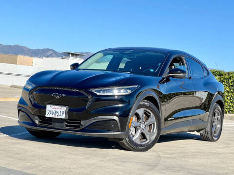 2022 Ford Mustang Mach-E Select