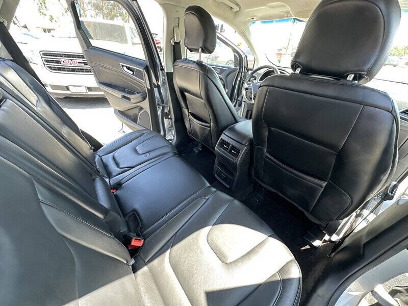 2017 Ford Edge Titanium
