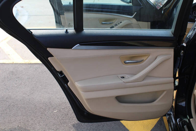 2011 BMW 5 Series 535i