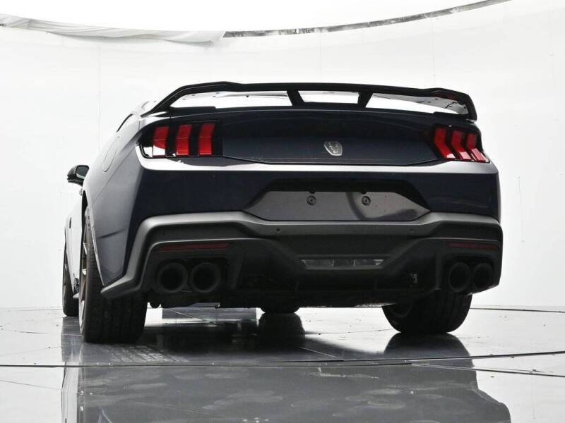 2025 Ford Mustang Dark Horse