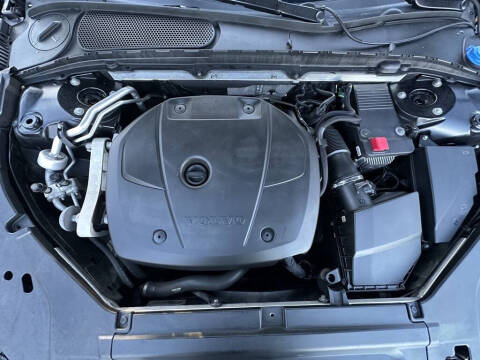 2018 Volvo V90 Cross Country T5