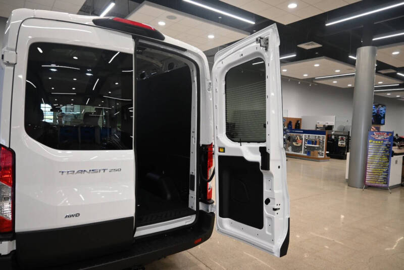 2025 Ford Transit 250