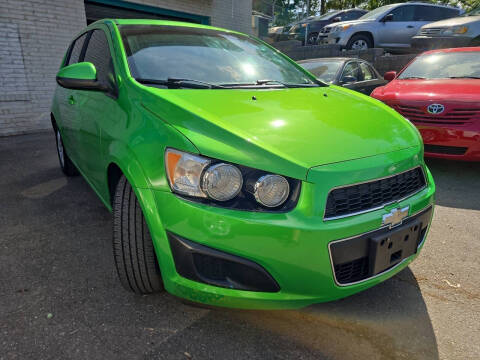 2016 Chevrolet Sonic LT Auto