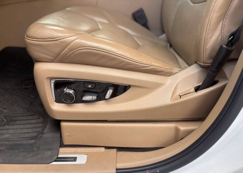 2019 Cadillac Escalade Platinum