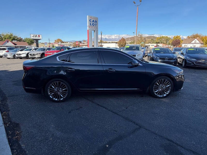 2017 Kia Cadenza Premium