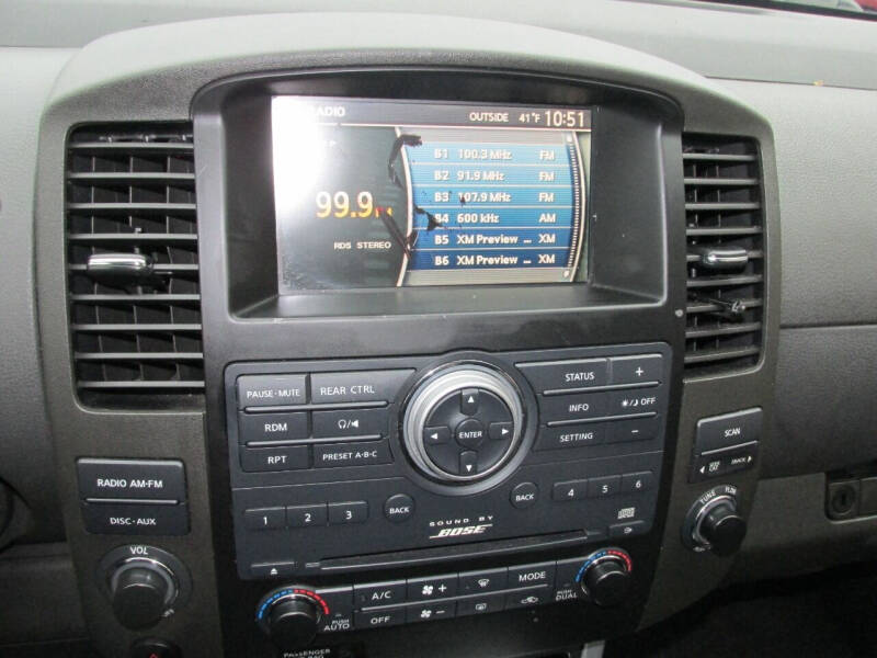 2010 Nissan Pathfinder SE