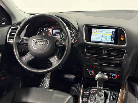 2016 Audi Q5 2.0T quattro Premium Plus